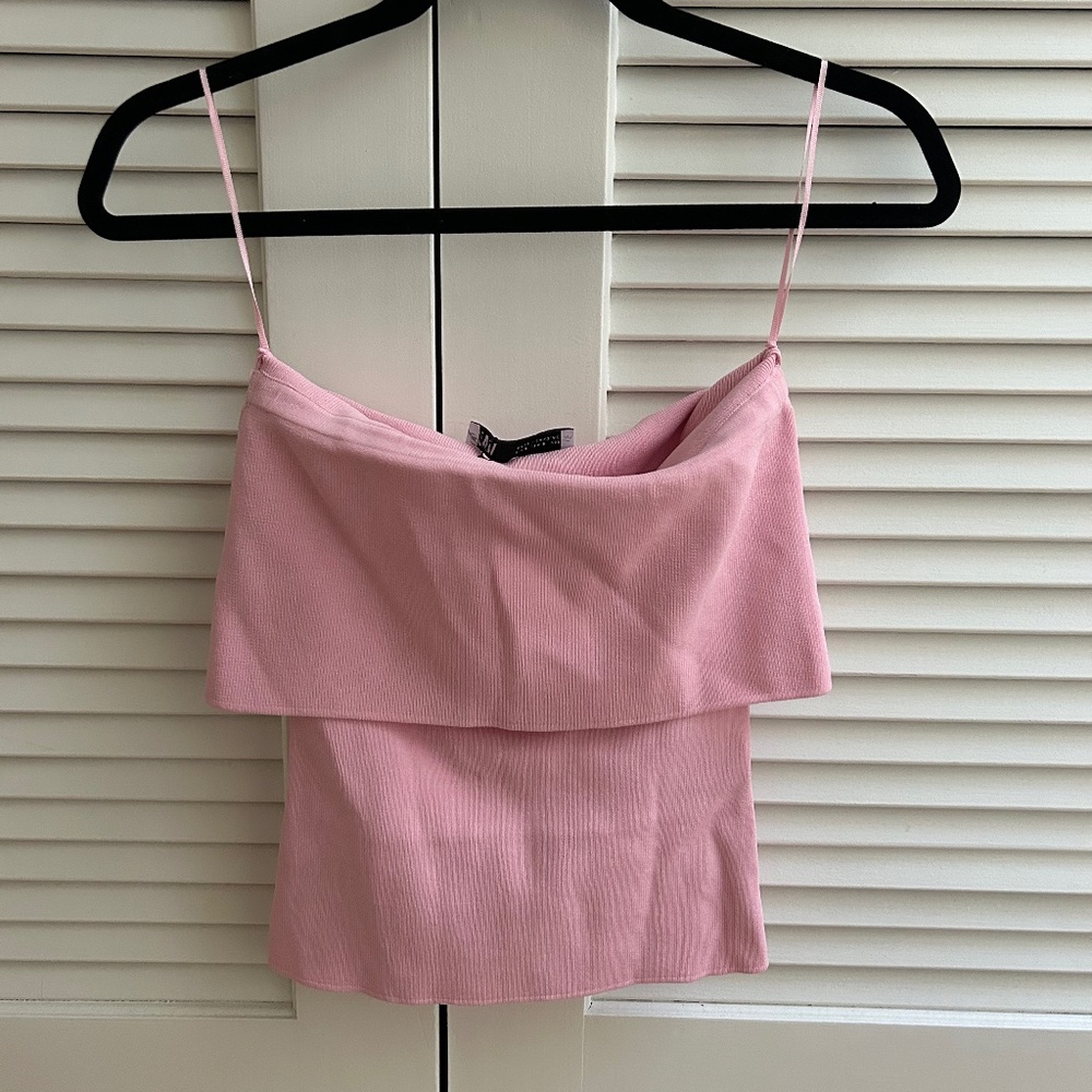 pink strapless top